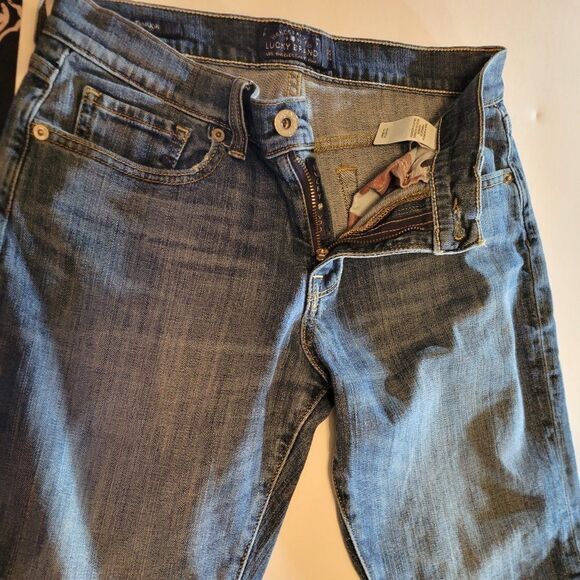 LUCKY BRAND WOMEN’S BERMUDA STYLE JEAN SHORT - Picture 2 of 12